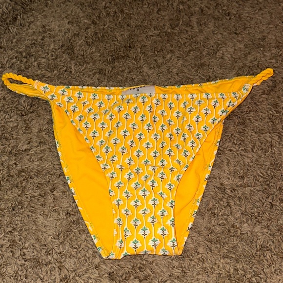 Rhode X target dainty lotus print high leg cheeky bikini bottom - Picture 2 of 11